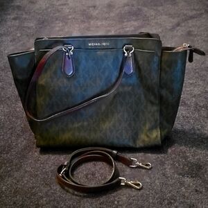 Authentic Micheal Kors tote